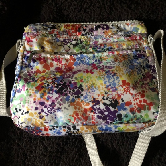 Kipling - Picture 3 of 6